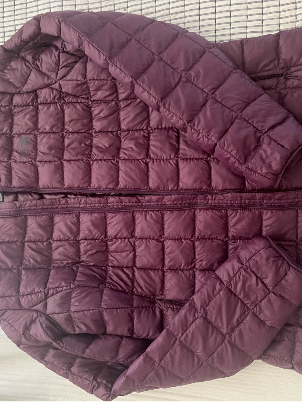 The North Face Quilted Puffer Jacket in Deep Plum